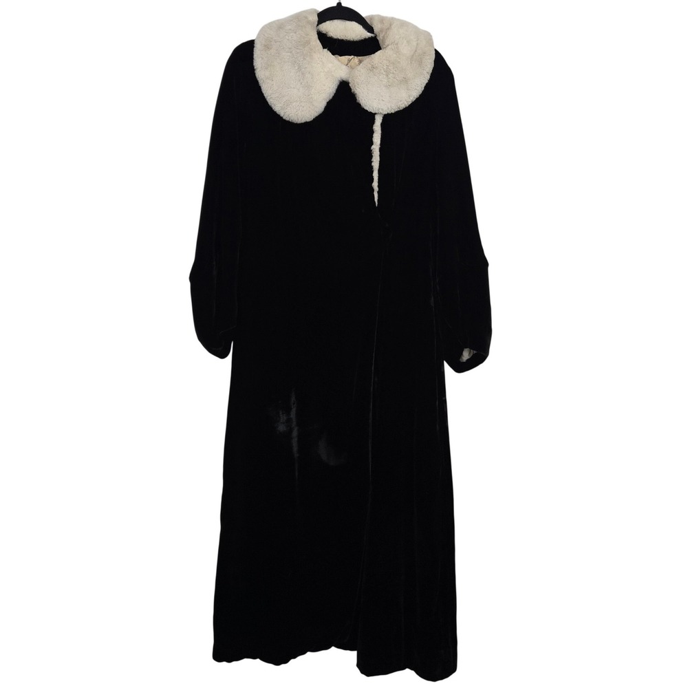 Vintage Scruggs Vandervoort Barney Black Velvet Opera Coat White Fur Collar 40s